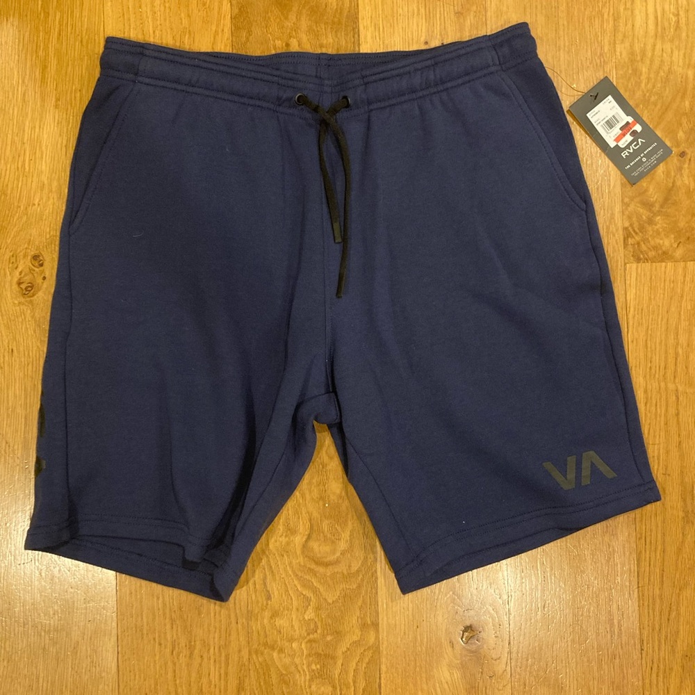 RVCA Jogger SPORT SHORT IV 20.5" - NEW WITH TAGS Large